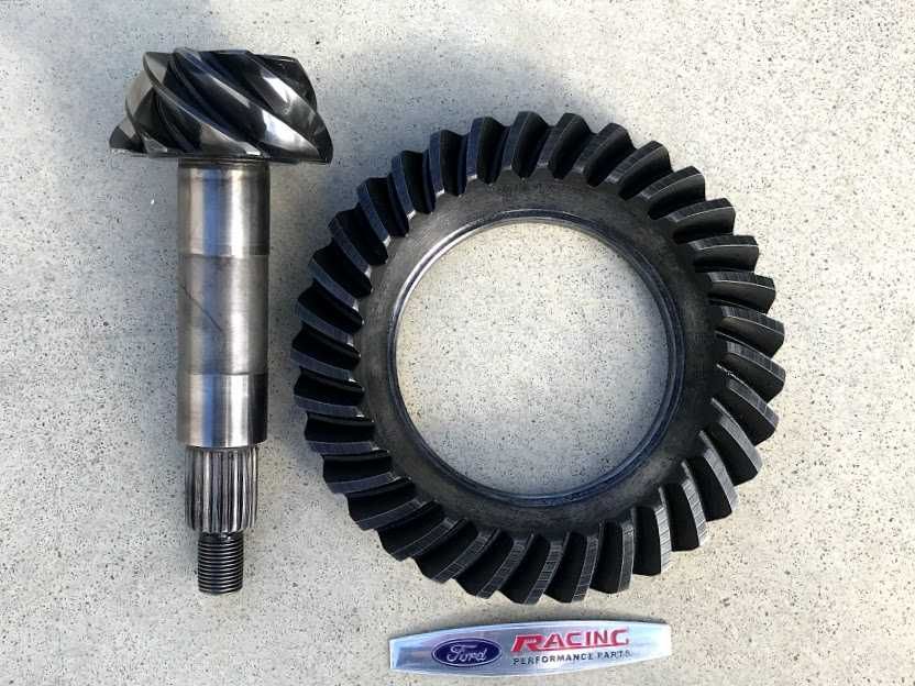 Roda de Coroa e Pinhão ,Prensa, grupo Cónico diferencial Ford English