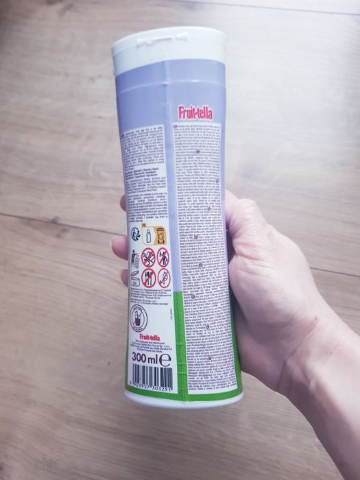Nowy żel szampon 2 w 1 pod prysznic marki Fruit Tella 300ml