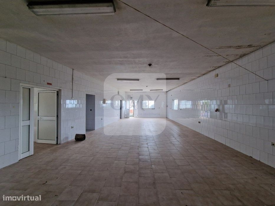 Retoma Bancária, Espaço em Sanfins do Douro Licenciado para Padaria
