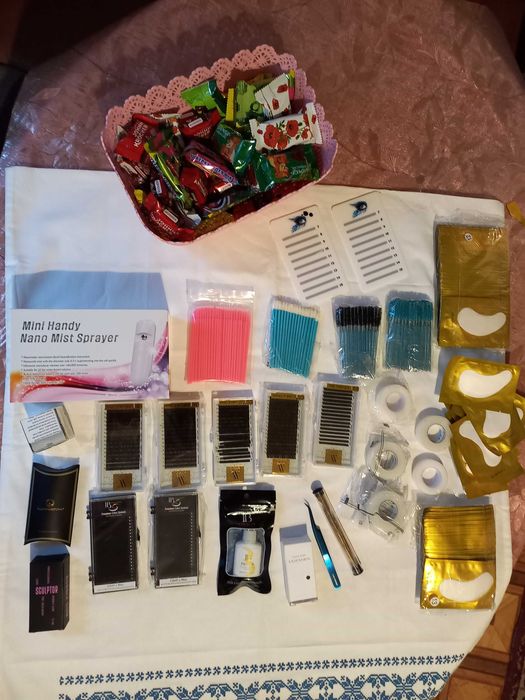 Набор для наращивания ресниц .