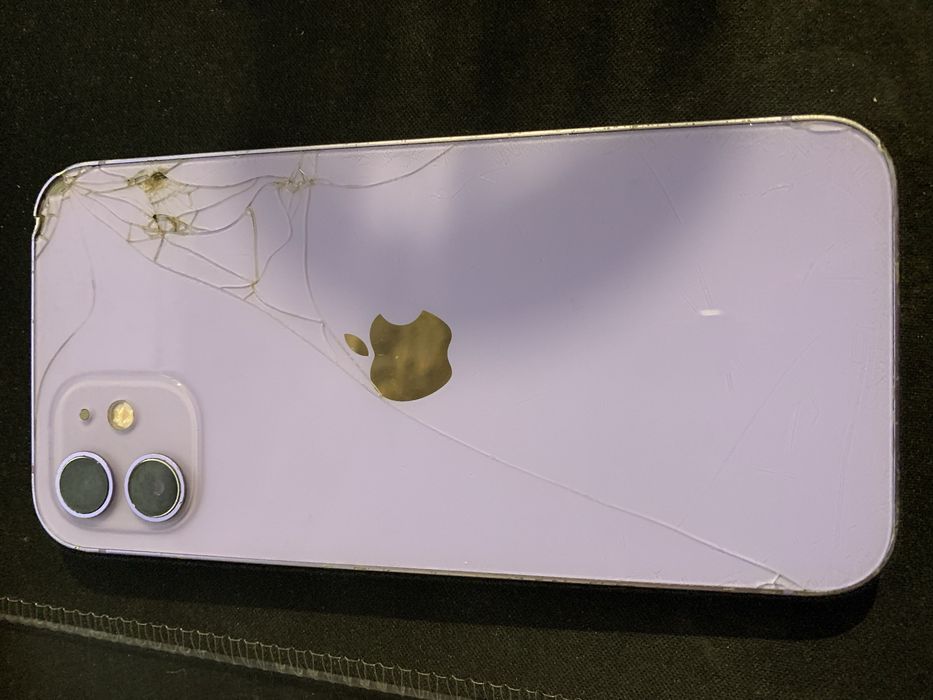 Iphone 12 64gb iCloud lock