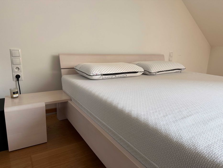 ŁÓŻKO KOMODA Zestaw mebli do sypialni – drewno dębowe SETI (THE BEDS)