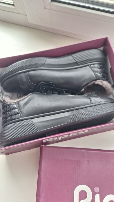 Зимові кросівки натуральна шкіра на хутрі Туреччина