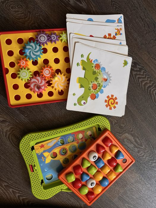 Мозаіка кнопкова з картками 150 грн/шт