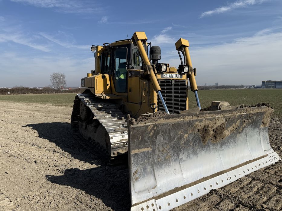 Spycharka Cat D6 T XW Sprzedaż Wynajem