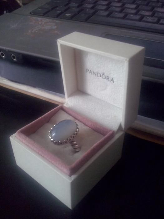 Anel da pandora em prata e calcedonia, tam. 22