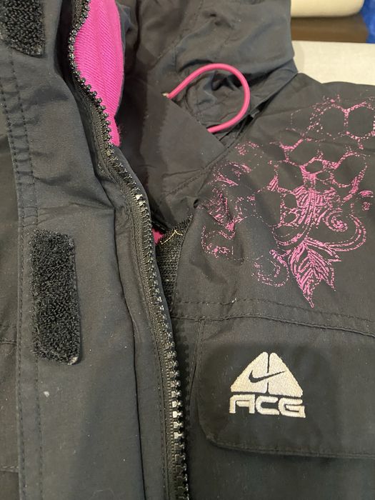 Sprzedam kurtke damska Nike roz L