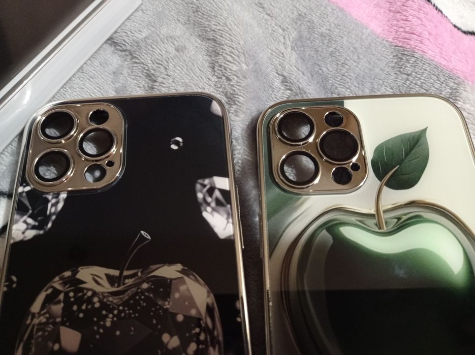 Продам  новые противоударные чехлы на айфон 12 pro Max , 11 Про Макс