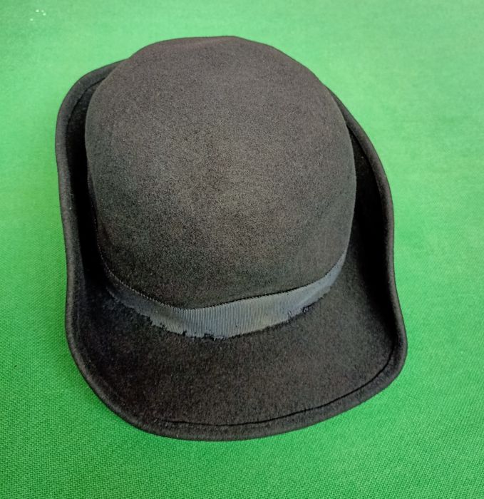 Cobertura Militar Senhora