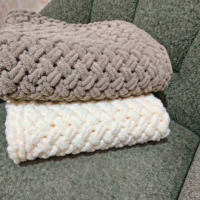 Дитячі пледи із пряжі Alize Puffy