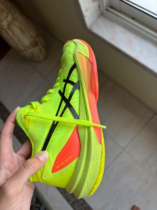 ASICS Sky Elite FF MT 3 Paris 2024 -  muito bom estado