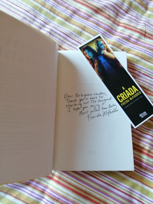 Livro A Criada de Freida Mcfadden