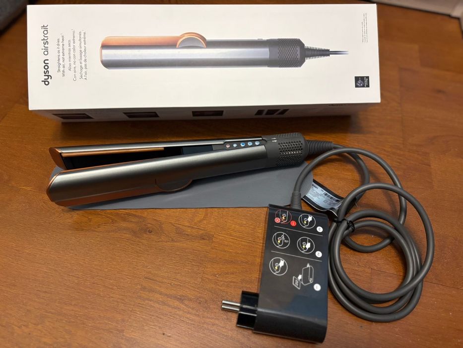 Dyson airstrait  новий оригінал