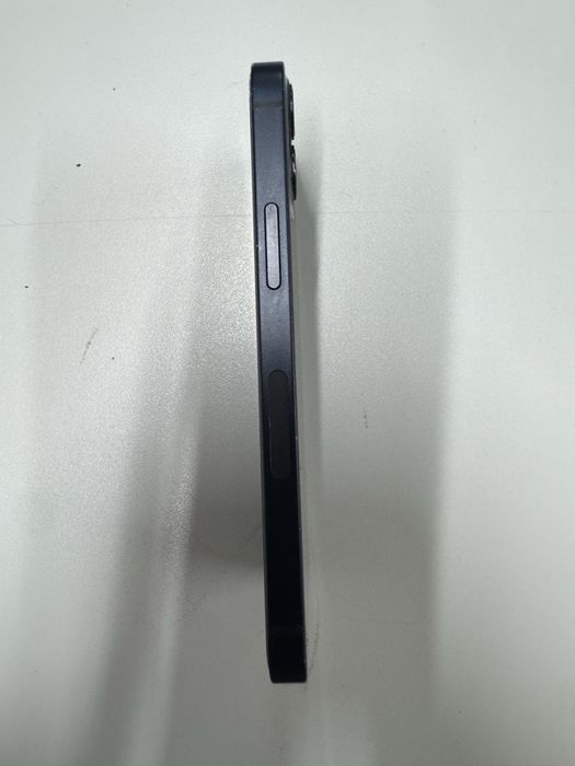 Iphone 12 mini em bom estado