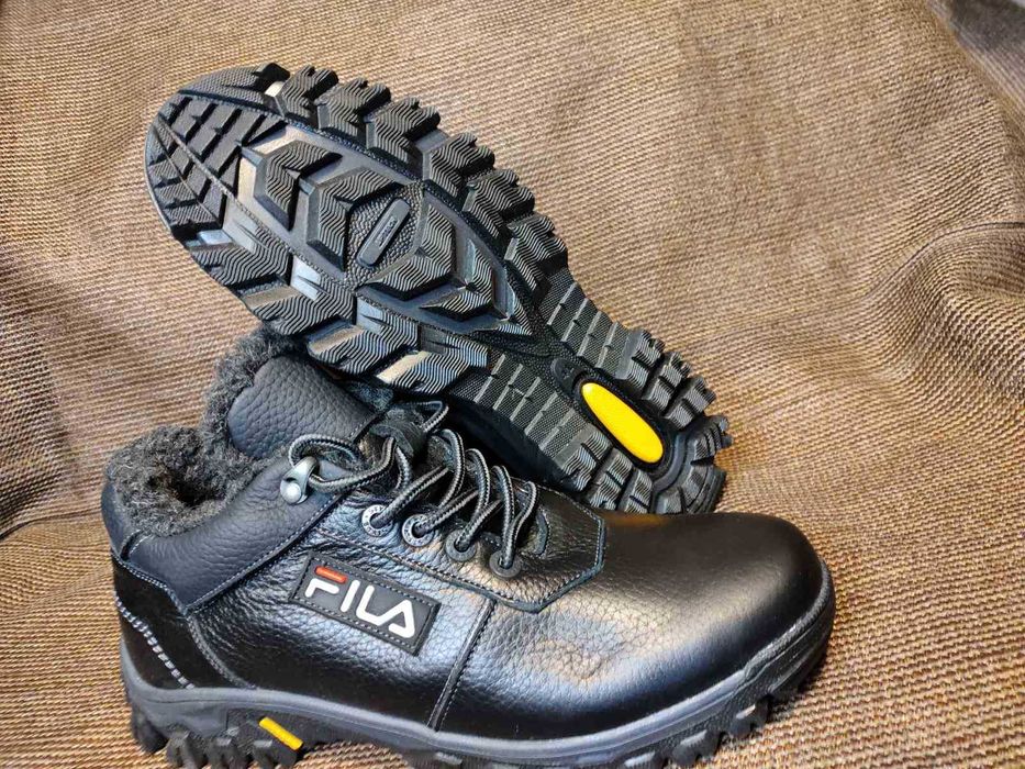 Ботинки, Кроссовки, Чоботи, мужские зимние 42-44размер