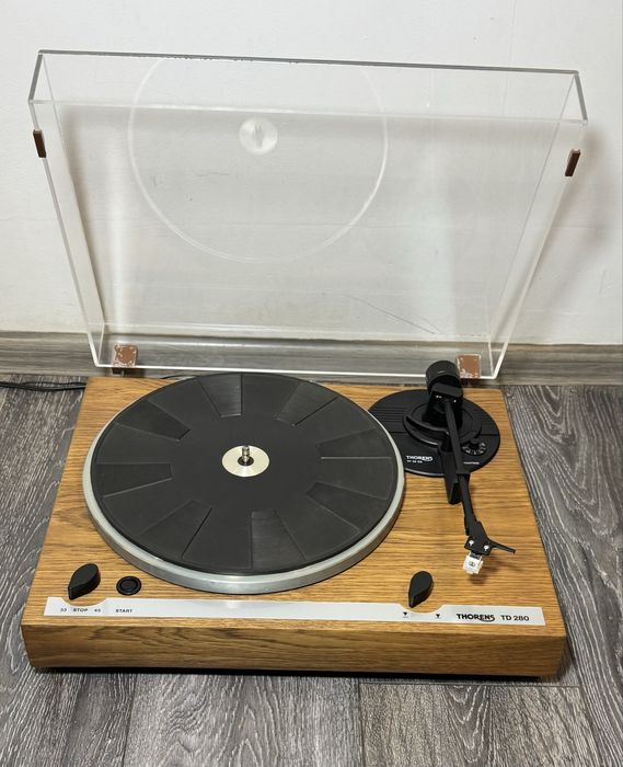 Thorens TD 280 програвач вінілових платівок дубовий шпон нова кришка