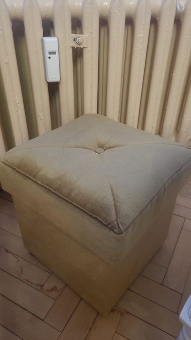 Oddam meble: fotele, kanape, regał, szafe, stolik