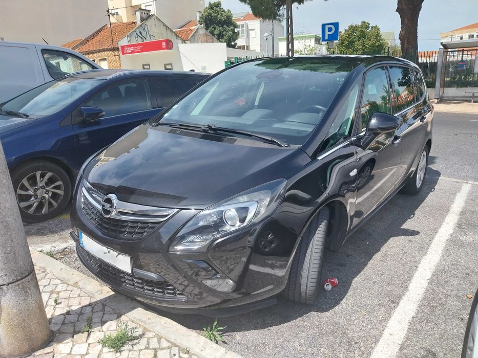 Opel ZAfira tourer 2.0 Cdti Full Extras