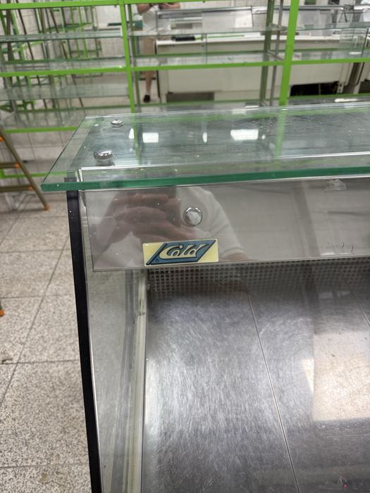 Морозильная витрина COLD