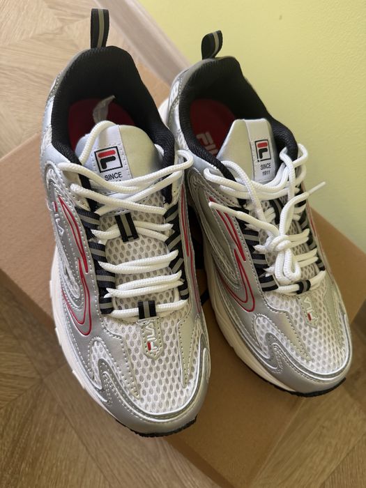 Продам кросівки Fila Actix retro Орігінал