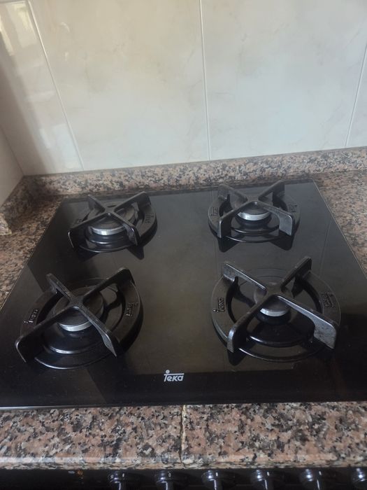 Combinado fogão e forno a gás TEKA