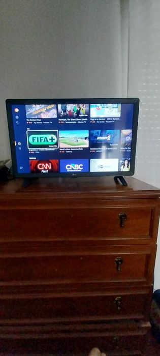 Vendo televisão smart 24pulgadas