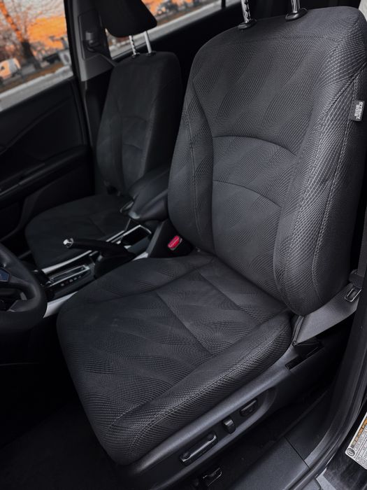 Продам авто HONDA ACCORD  2016 рестайлинг 34к пробега