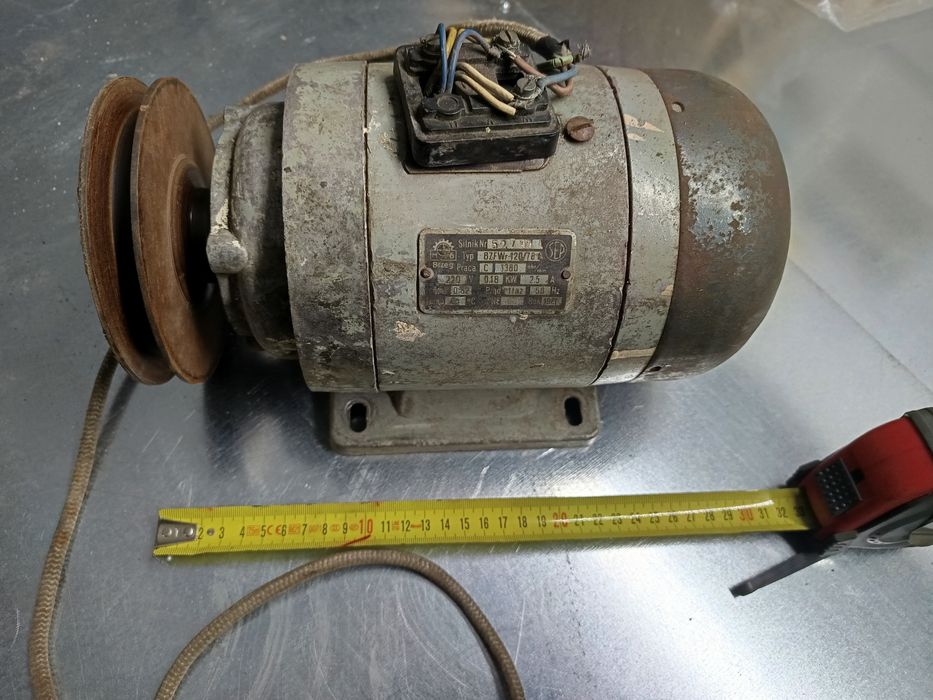 Silnik elektryczny jednofazowy 230v włącznik koło dwupasowe