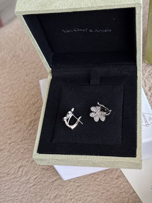 Сережки Van Cleef