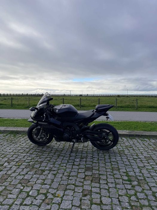 Yamaha R9 NOVA - Vai ser entregue ao stand dia 24/2