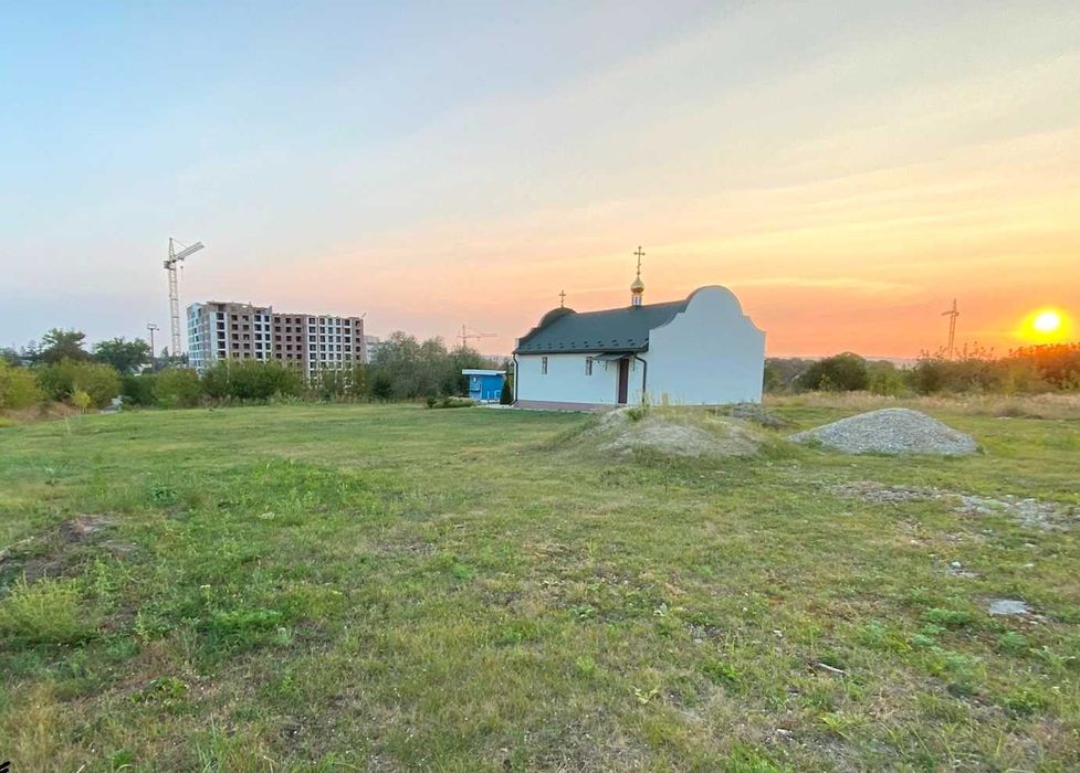 Ділянка в. Микулинецька під житло або бізнес