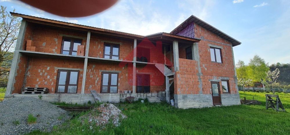 Продаж готельно-ресторанного комплексу Велятино.