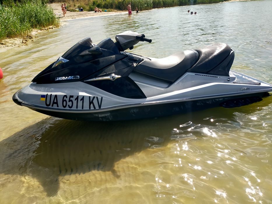 Гидроцикл BRP с прицепом