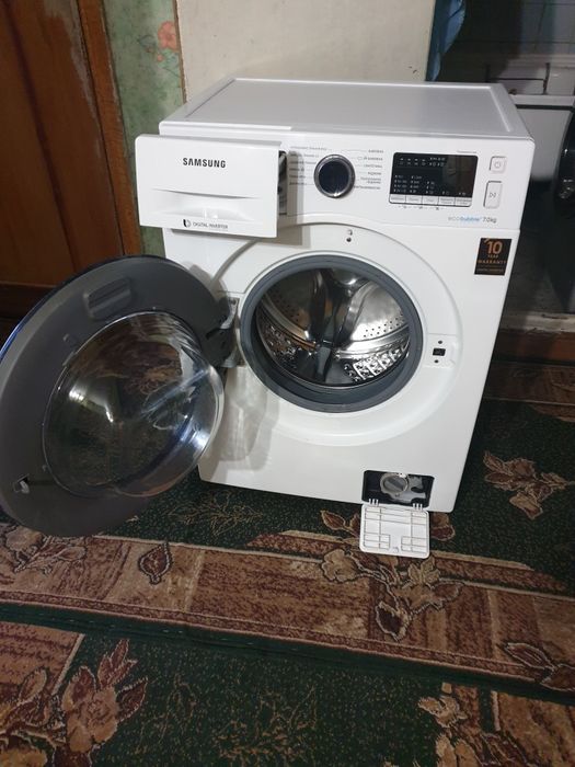 Продам стиральную машинку на 7кг. Загрузки
