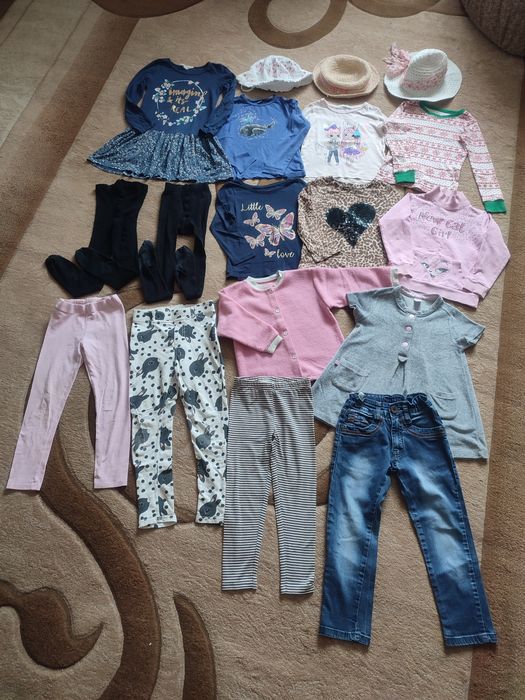 Пакет одягу 3-4 рочки