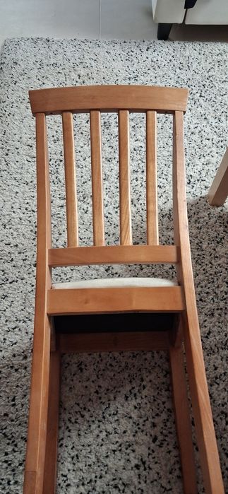 Mesa de sala com 6 cadeiras