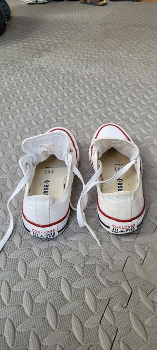 białe, niskie trampki Converse Chuck Taylor All-Star