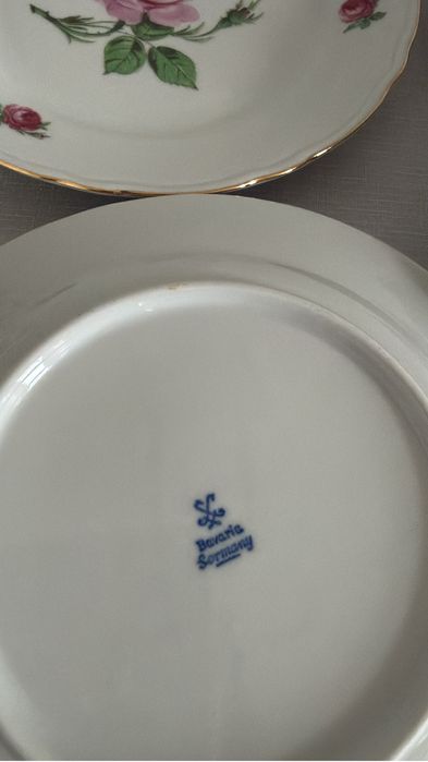 Talerze deserowe z różą porcelana Oskar