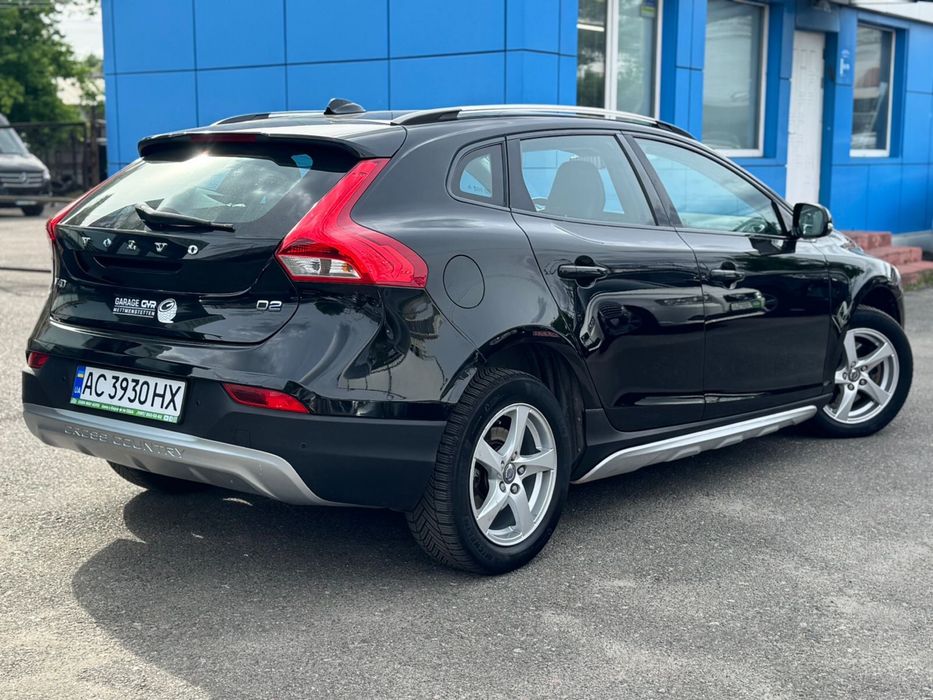Volvo V40 Cross Country 1,6 D2 2013  ВІДЕО