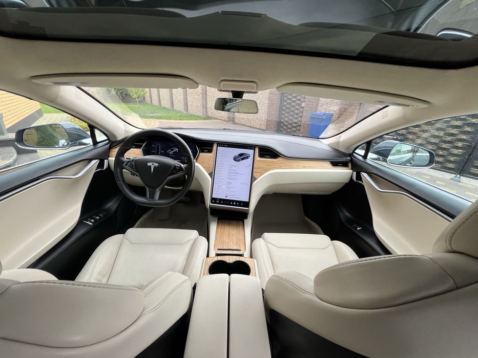 Tesla Model S 100D