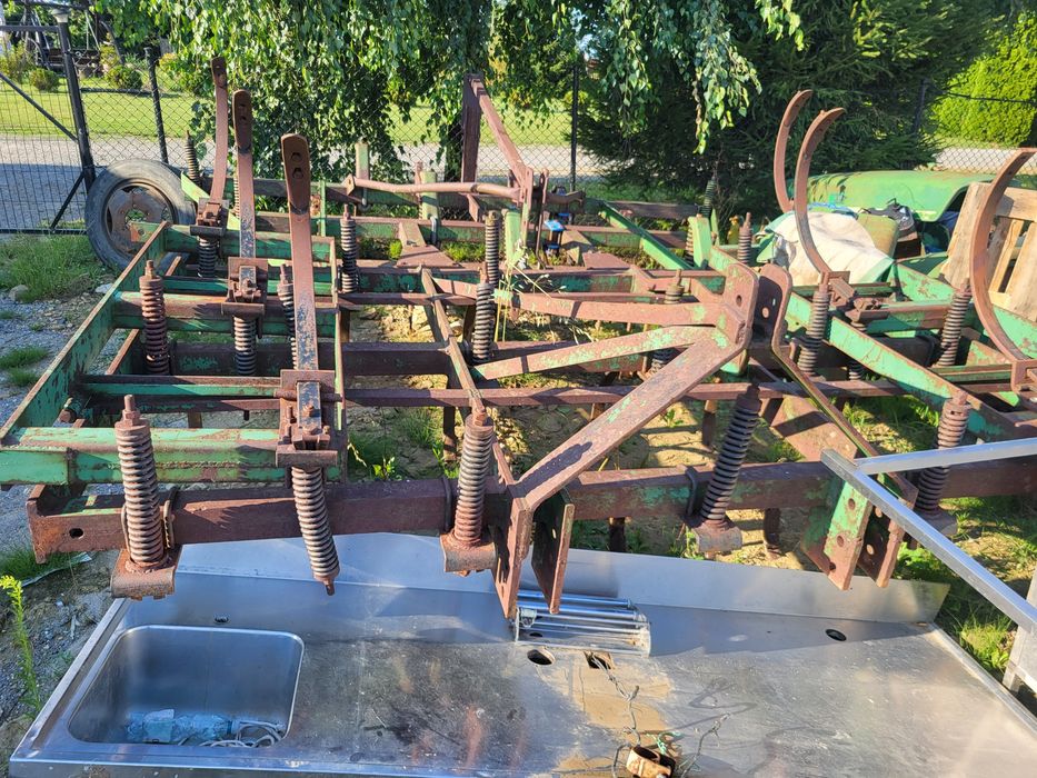 Agregaty bezorkowe ,scierniskowe 3m,  4m John Derre