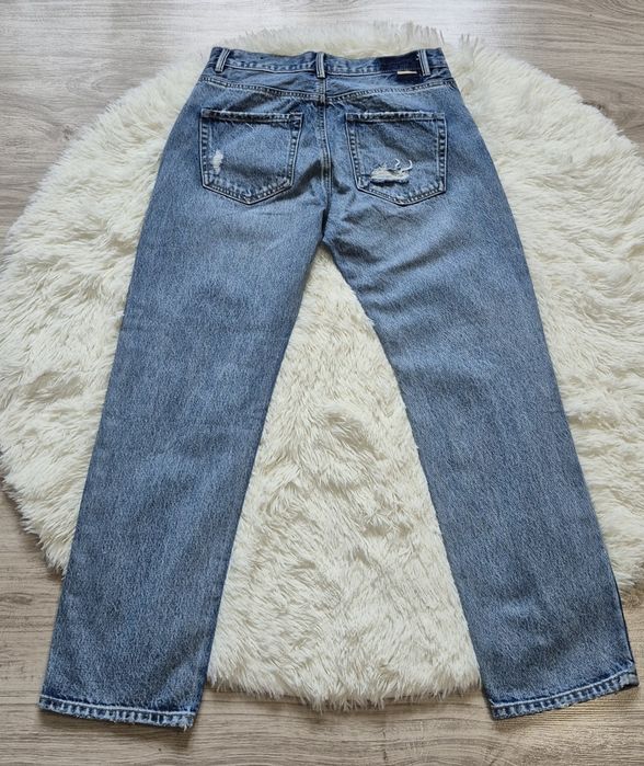 Stradivarius jeansy z przetarciami prosty fason M /38