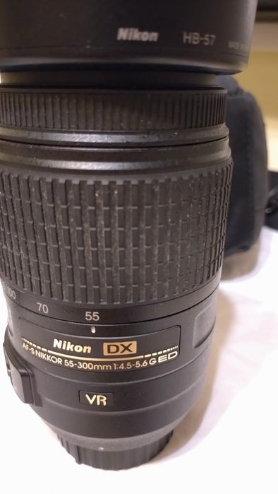Nikon D3100 +два об'єктива, сумка, карта пам'яті