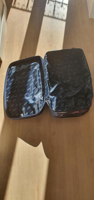 Mala de viagem média