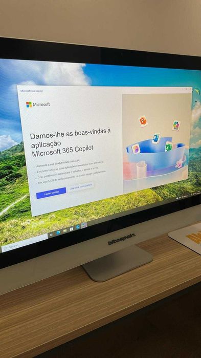 Computador All IN ONE, i7-2620M, 8GB
