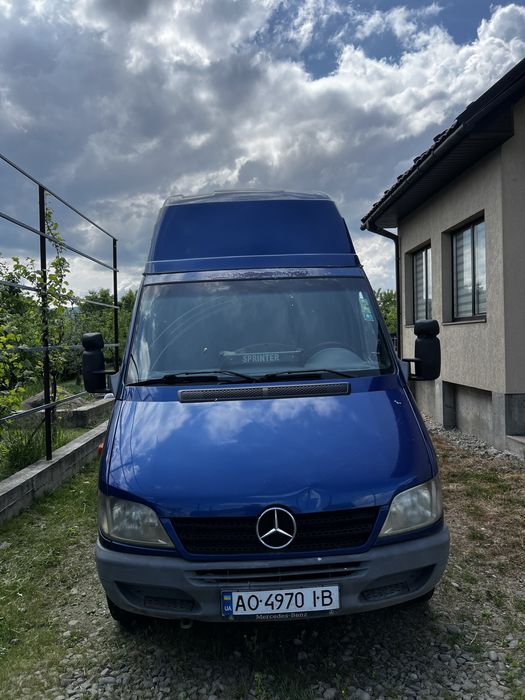 Мерседес Бенз Спрінтер