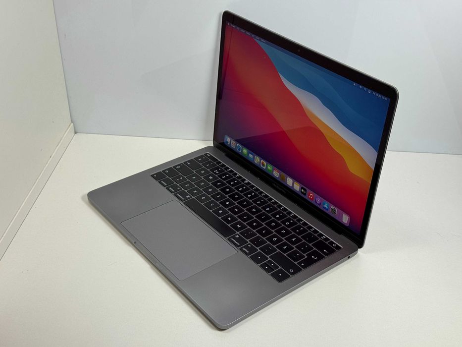 Apple MacBook Pro 13 2016 i5 8GB RAM 256GB SSD Nowa bateria