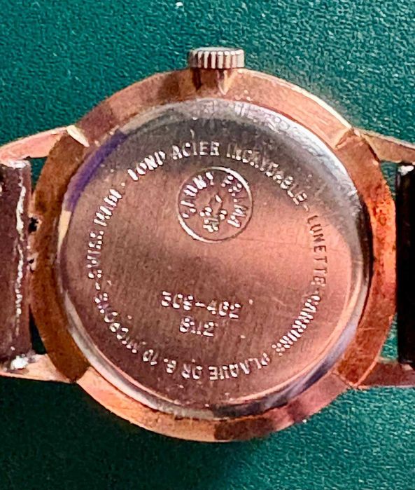 Relógio Vintage Cauny Swiss “Calendario”