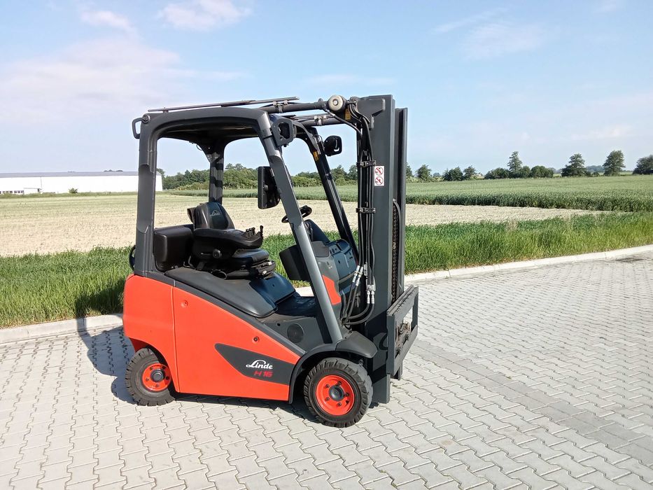 Wózek widłowy Linde H16 Triplex