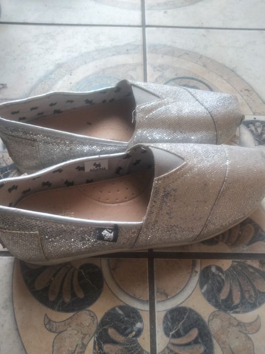 Buty damskie dziewczęce r.35 nowe